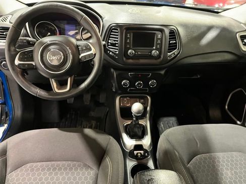 Used 2018 Jeep Compass Sport FWD image 23