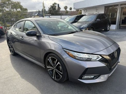 Used 2020 Nissan Sentra SR FWD image 8