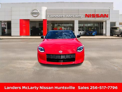 Used 2025 Nissan Z Sport w/ Floor Mat Package RWD image 9