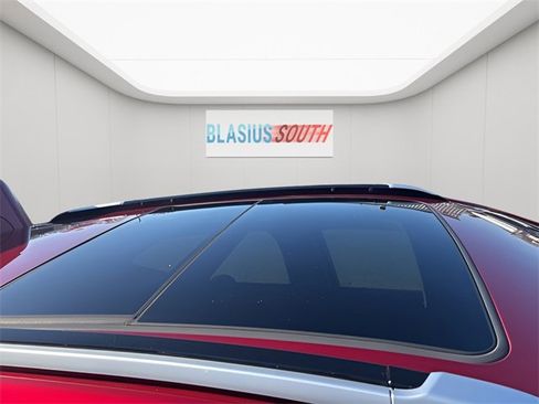 Used 2022 Chevrolet Bolt EUV Premier w/ Sun & Sound Package image 13