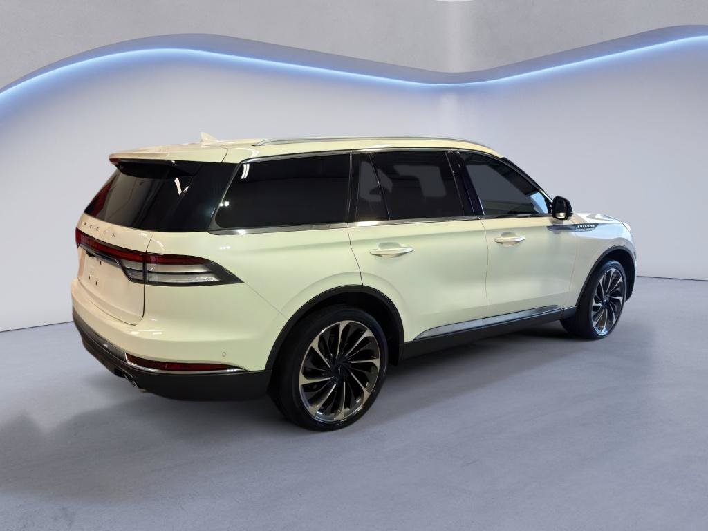 Used 2021 Lincoln Aviator Reserve w/ Equipment Group 202A AWD/4WD image 8