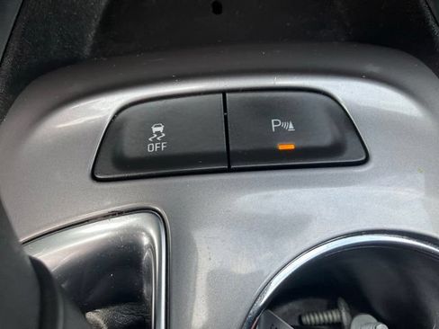 Used 2025 Chevrolet Malibu LT FWD image 20
