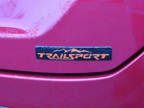 Certified 2023 Honda Pilot TrailSport image 8