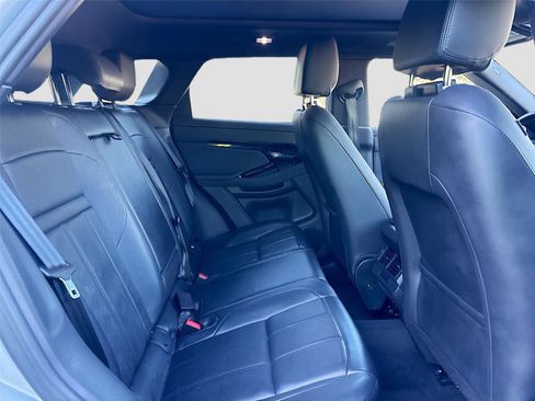 Used 2024 Land Rover Range Rover Evoque Dynamic SE image 29