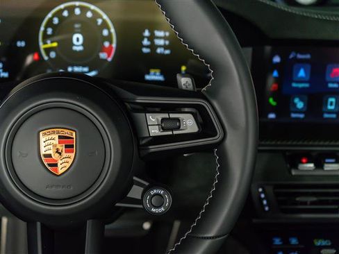 Used 2026 Porsche 911 GT3 RWD image 19