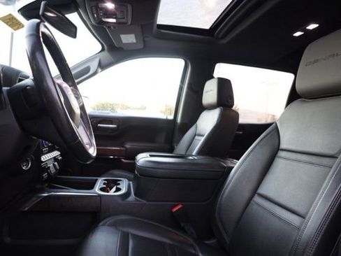 Used 2021 GMC Sierra 1500 Denali w/ Denali Premium Package image 15