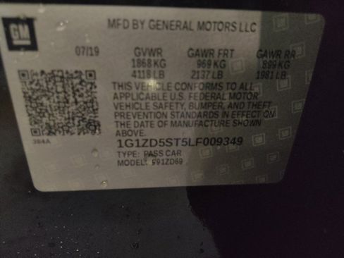 Used 2020 Chevrolet Malibu LT FWD image 33