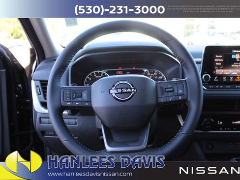 New 2026 Nissan Rogue SV FWD image 18