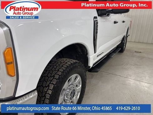 Used 2023 Ford F250 XLT AWD/4WD image 41