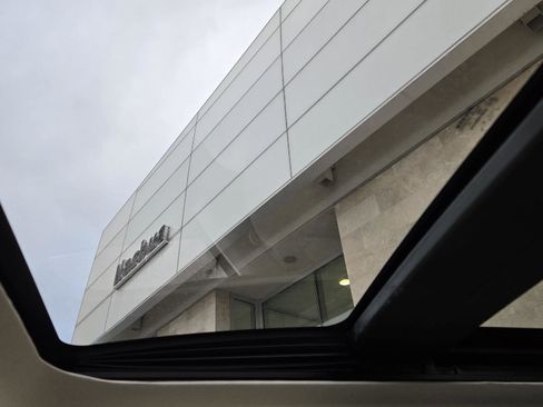 Used 2024 Nissan Murano SL image 28