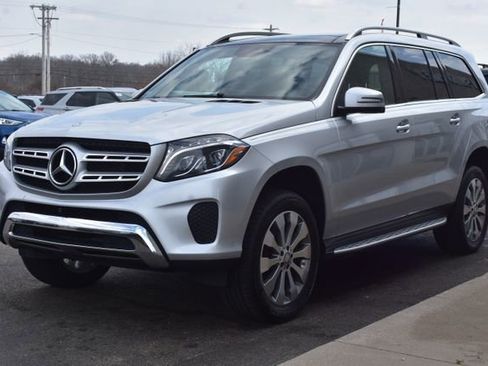Used 2017 Mercedes-Benz GLS 450 4MATIC w/ Premium Package image 16