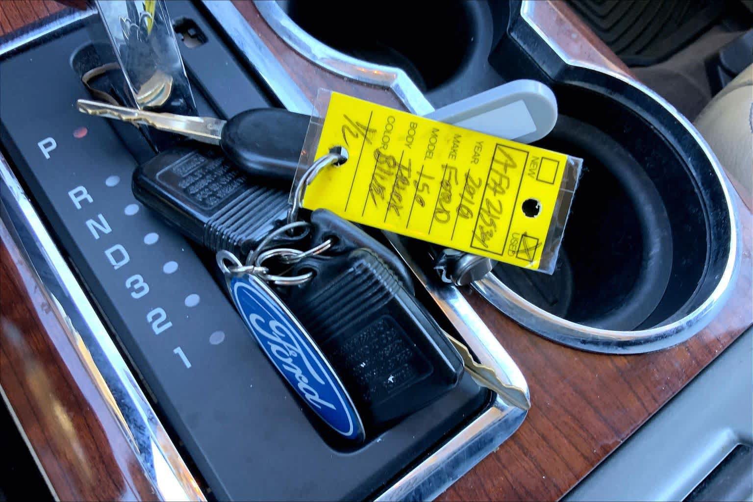 Used 2010 Ford F150 Lariat AWD/4WD image 14