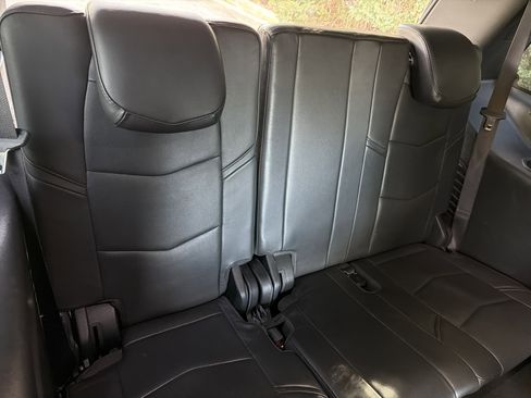 Used 2016 Cadillac Escalade Platinum image 22