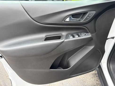 Used 2019 Chevrolet Equinox LT w/ LPO, Floor Liner Package FWD image 20
