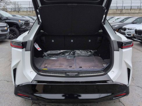 Used 2025 Lexus RZ 450e AWD/4WD image 43