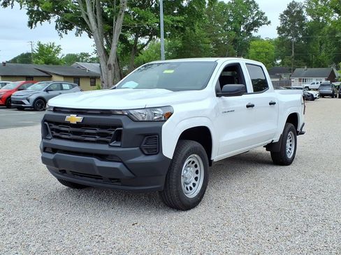 New 2026 Chevrolet Colorado W/T w/ Advanced Trailering Package AWD/4WD image 3