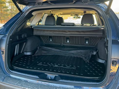 Certified 2023 Subaru Outback Onyx Edition image 8