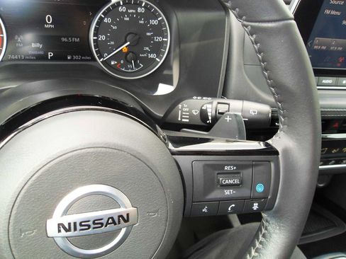 Used 2021 Nissan Rogue SV w/ Premium Package image 40