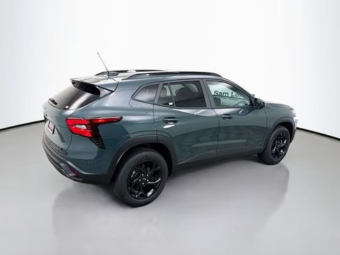 New 2026 Chevrolet Trax LT w/ Driver Confidence Package FWD image 9