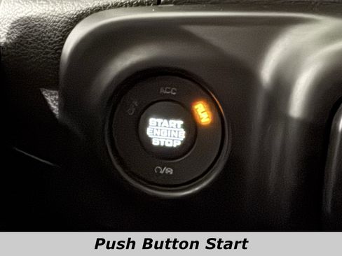 Used 2022 Jeep Wrangler Sport S image 10