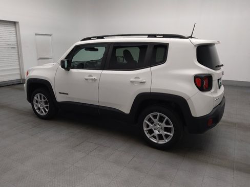 Used 2022 Jeep Renegade Latitude AWD/4WD image 3