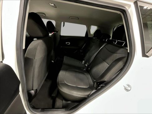 Used 2016 Kia Soul FWD image 22