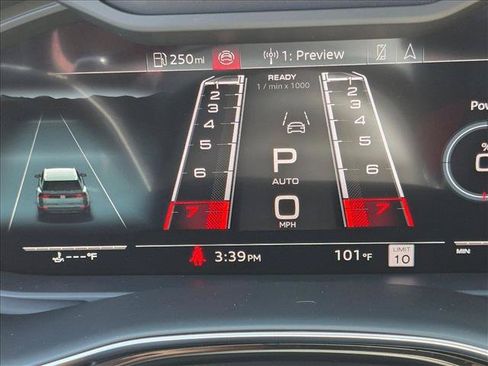Used 2025 Audi RS Q8 performance AWD/4WD image 5
