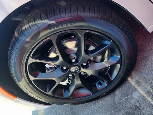 New 2026 Chrysler Pacifica Limited w/ S Appearance Package image 22