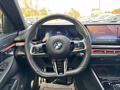 Used 2024 BMW 540i xDrive w/ Premium Package image 14