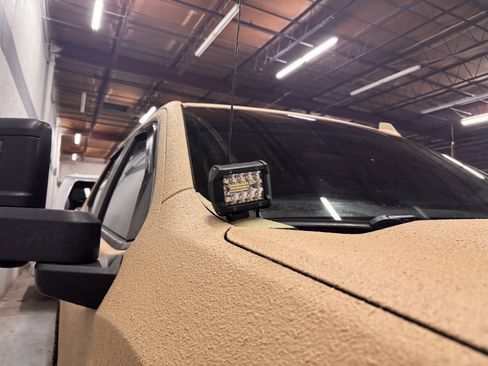Used 2019 Chevrolet Silverado 1500 LT w/ Texas Edition RWD image 9