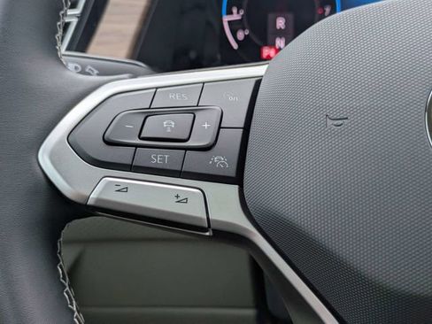 New 2026 Volkswagen Atlas SE FWD image 27