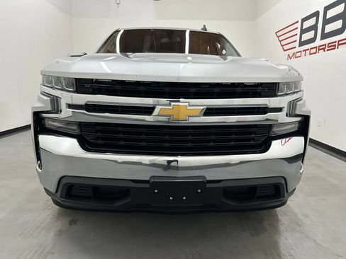 Used 2019 Chevrolet Silverado 1500 LT w/ Texas Edition RWD image 4