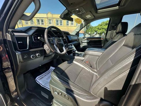 Used 2022 GMC Sierra 1500 Denali AWD/4WD image 10