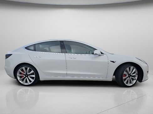 Used 2018 Tesla Model 3 image 25