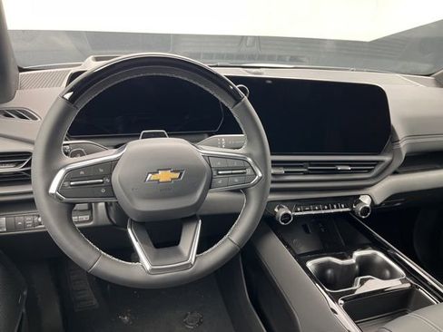 New 2026 Chevrolet Silverado EV LT image 22