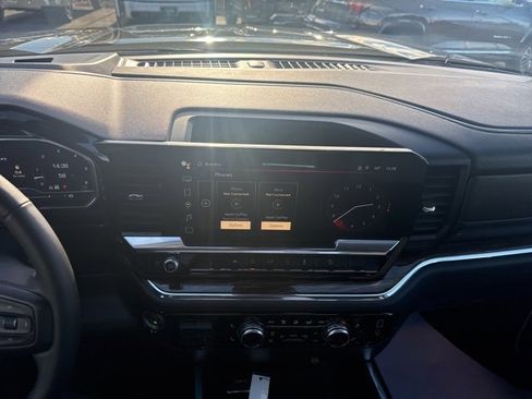 Certified 2024 GMC Sierra 1500 Elevation image 20