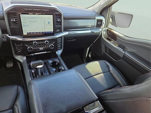 Used 2021 Ford F150 Lariat image 12