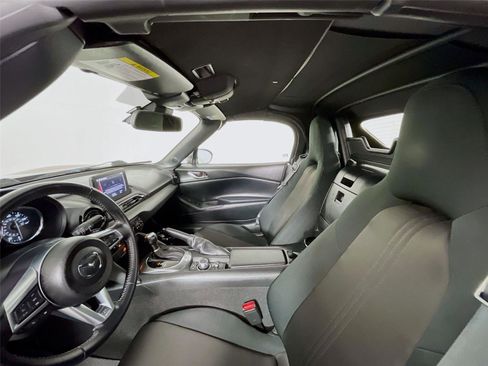 Used 2021 MAZDA MX-5 Miata Sport RWD image 12