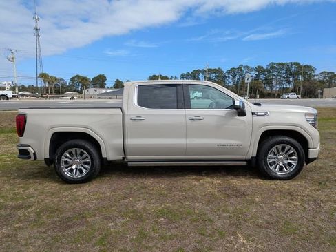 New 2026 GMC Sierra 1500 Denali w/ Technology Package AWD/4WD image 3