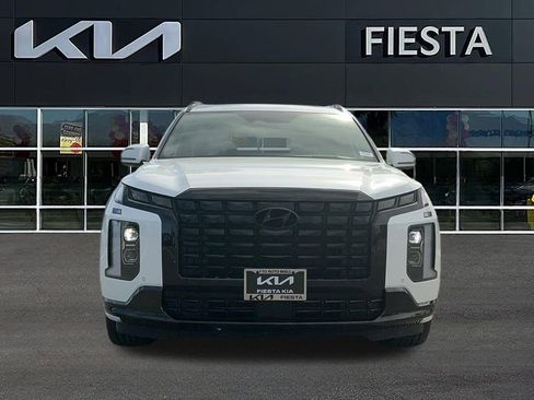 Used 2024 Hyundai Palisade Calligraphy image 3