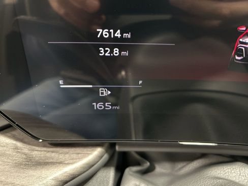 Used 2025 Audi Q5 Premium Plus image 13