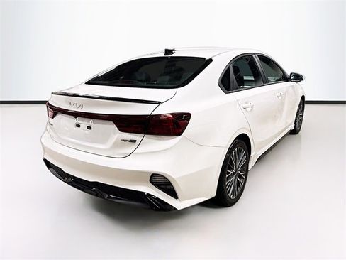 Used 2023 Kia Forte GT-Line w/ GT-Line Premium Package image 7