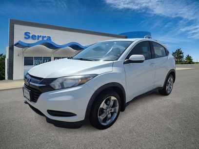 Used 2016 Honda HR-V LX