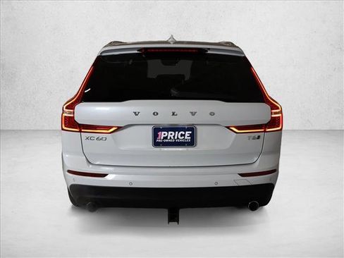 Used 2019 Volvo XC60 T6 Momentum w/ Multimedia Package AWD/4WD image 7