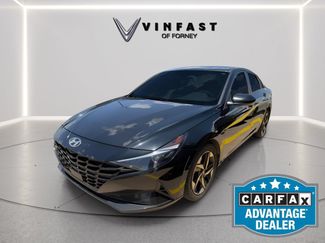 Used 2023 Hyundai Elantra SEL w/ Convenience Package FWD video 1
