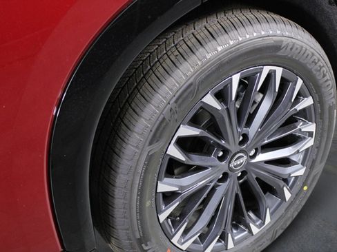 New 2026 Nissan Rogue Platinum AWD/4WD image 9