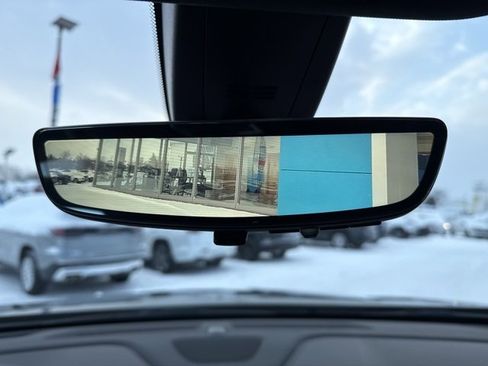 Used 2023 Chevrolet Traverse RS w/ LPO, Floor Liner Package image 29