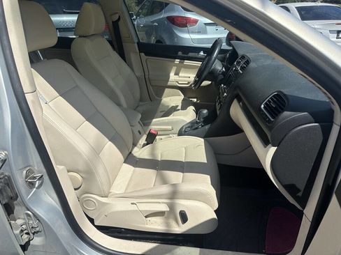 Used 2012 Volkswagen Jetta TDI FWD image 46
