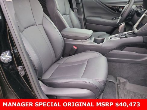 Certified 2025 Subaru Outback Limited image 22
