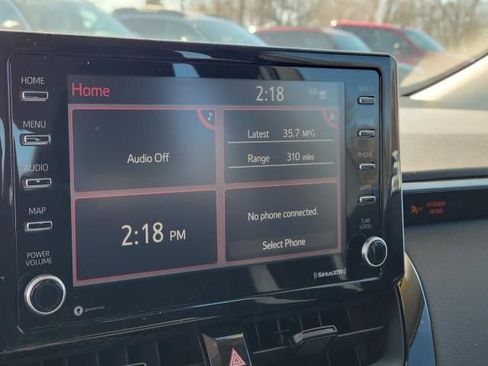 Used 2021 Toyota Corolla LE w/ Carpet Mat Package (TMS) image 23